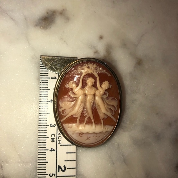 ANTIQUE 800 Silver ‘Three Graces / Three Sisters’ Carved Carnelian Shell Cameo - Picture 10 of 11